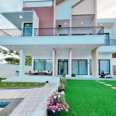 Villa Kuta Puncak Cilama Екстериор снимка