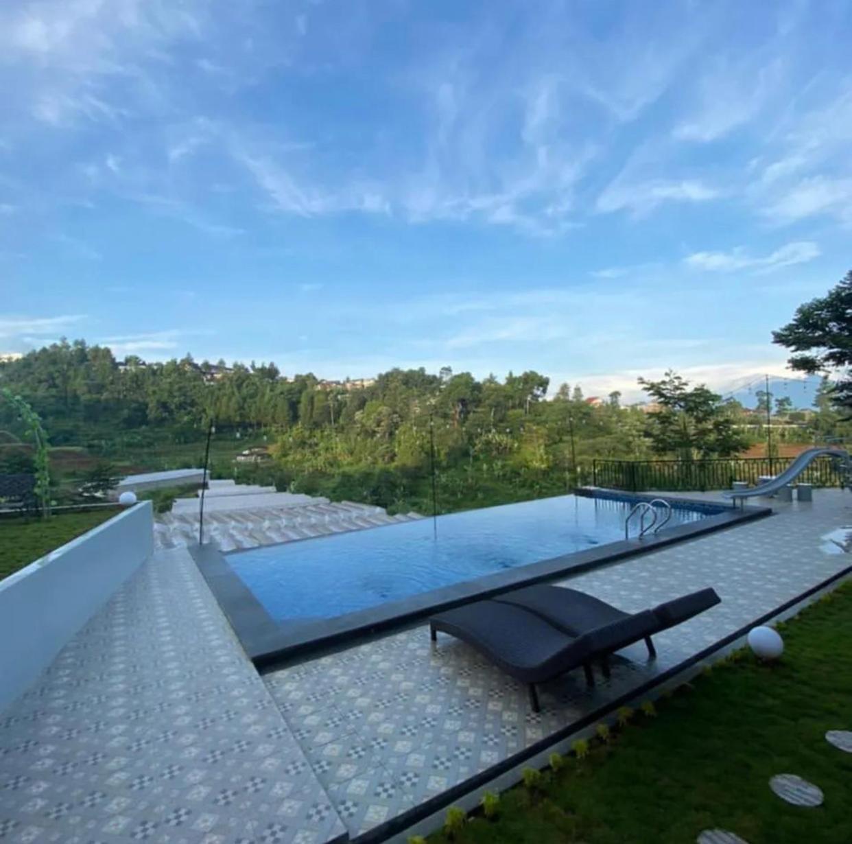 Villa Kuta Puncak Cilama Екстериор снимка